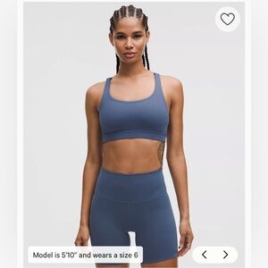 Lululemon Energy Bra in Blue Twill. Size 6. Only worn once
